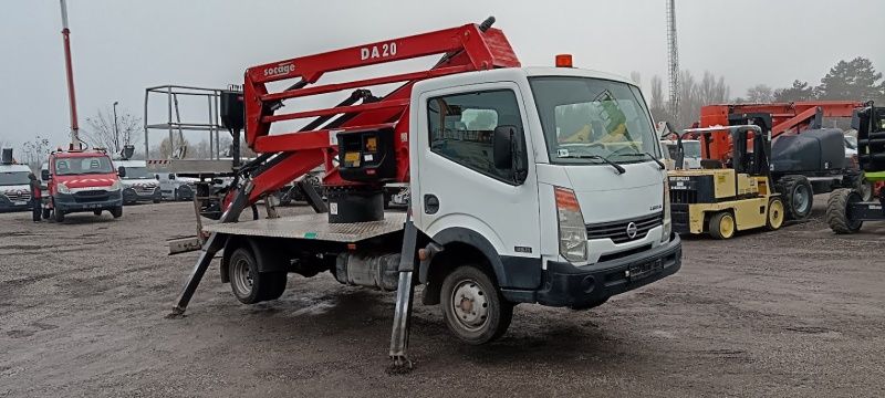 Nissan Cabstar Socage DA20 - 20m Nissan Cabstar Socage DA20 - 20m
