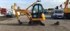 JCB 8018 - 3 db kanállal JCB 8018 - 3 db kanállal